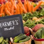 Image of farmers market sign